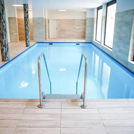 I Pool I Sauna I Golf I I Parkplaetze Appartamento *